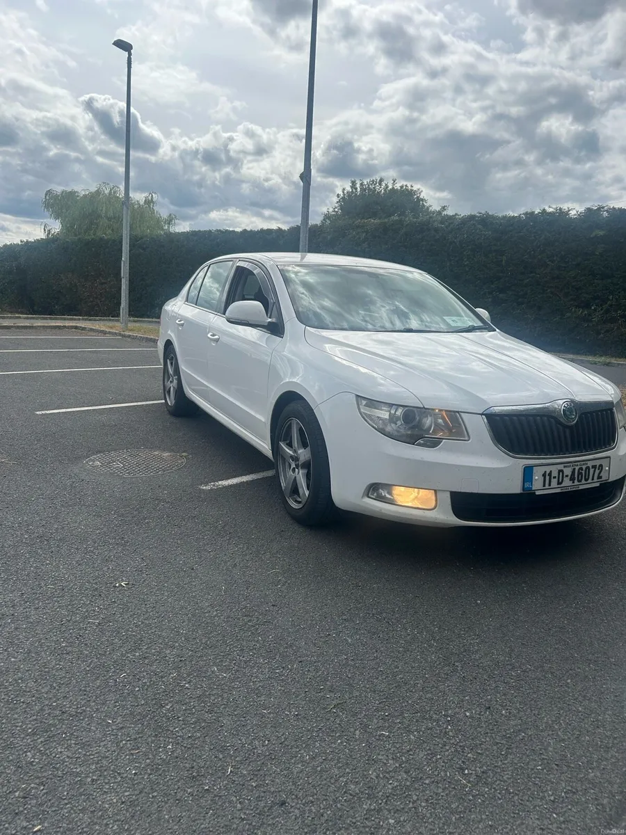 Skoda Superb 2.0TDI - Image 3