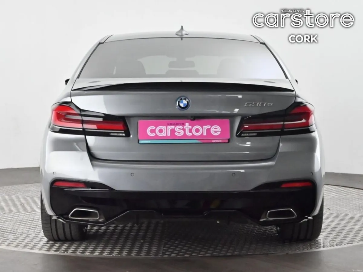 BMW 5-Series 530e M Sport - Image 4