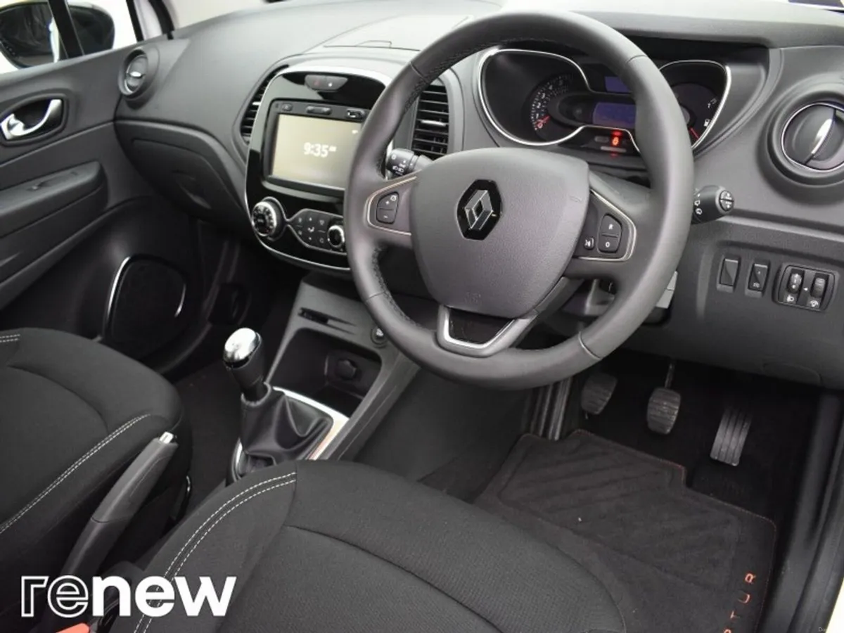 Renault Captur 0.9 TCe 90 ICONIC - Image 6