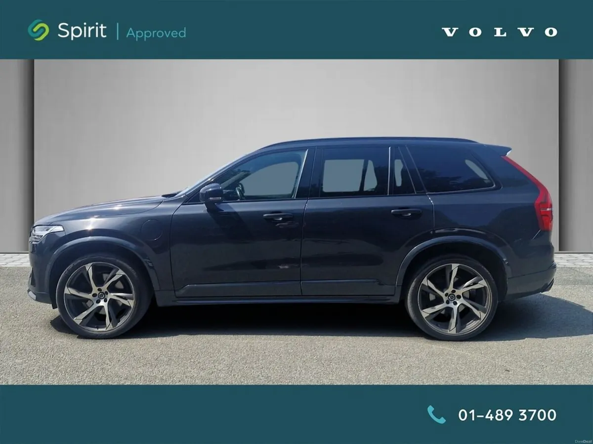Volvo XC90 T8 R-Design Plug In Hybrid - Image 6