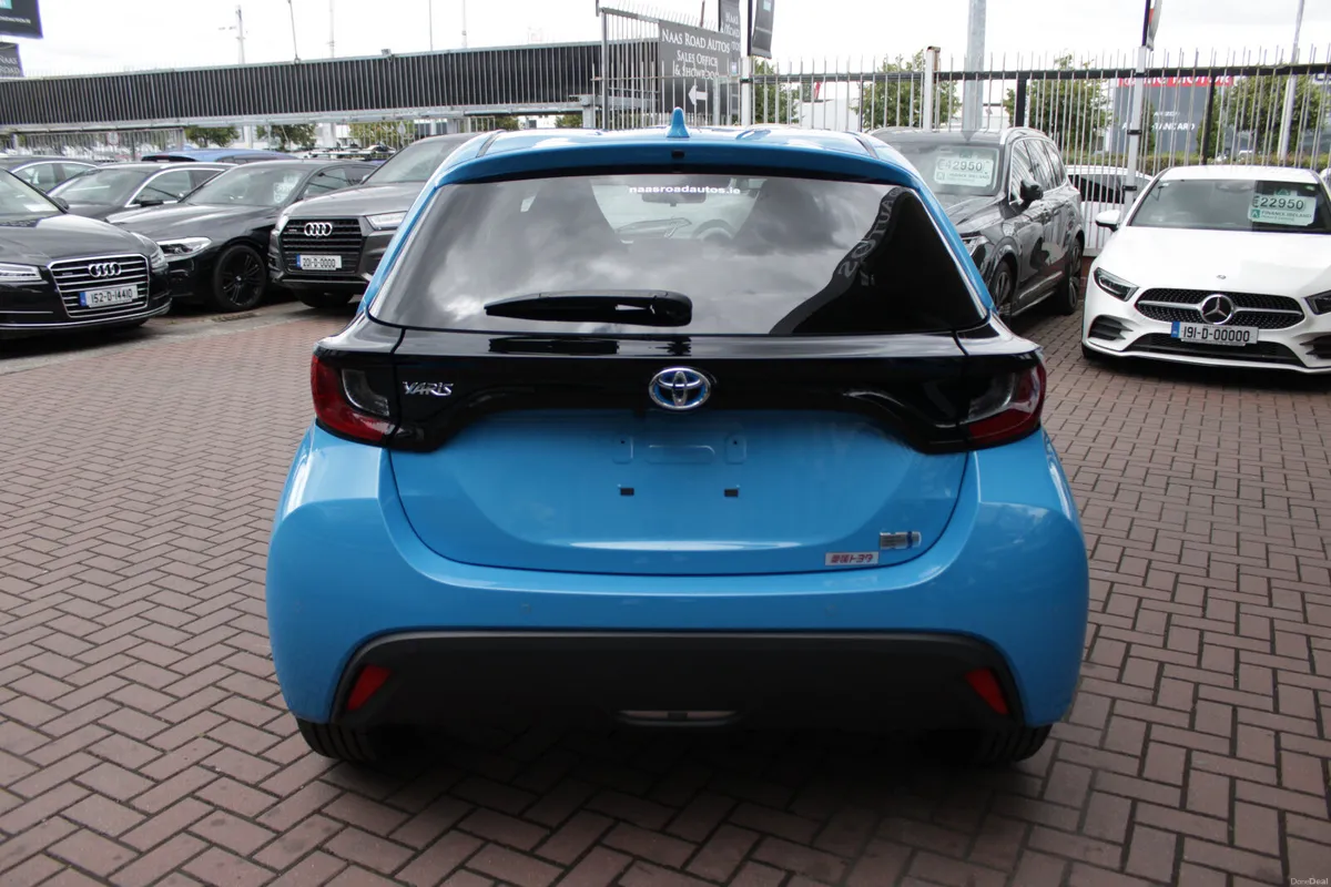 2021 TOYOTA YARIS 5DR HATCHBACK AUTOMATIC 1.5 - Image 5