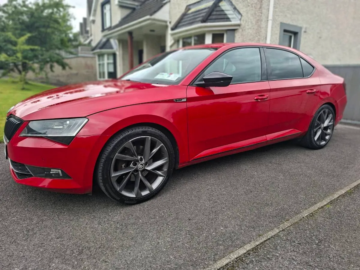 Skoda superb - Image 2
