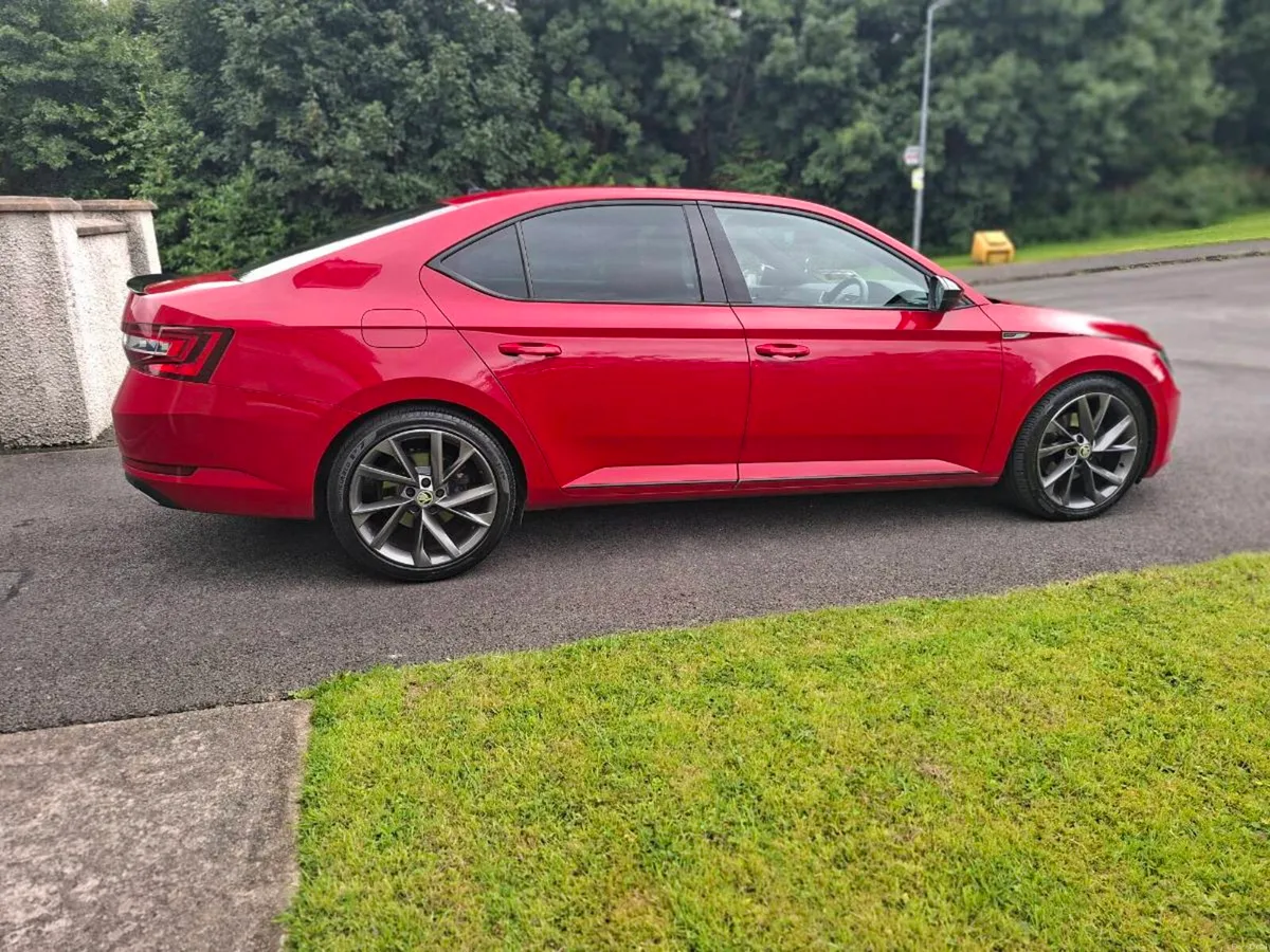 Skoda superb - Image 3