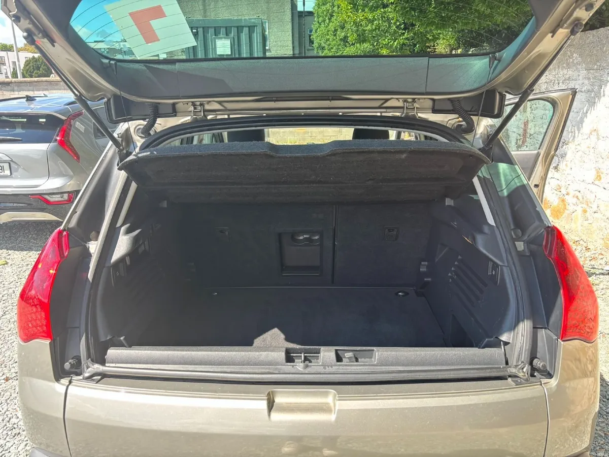 2012 Peugeot 3008 Automatic 1.6 E-HDI Active EGC - Image 6