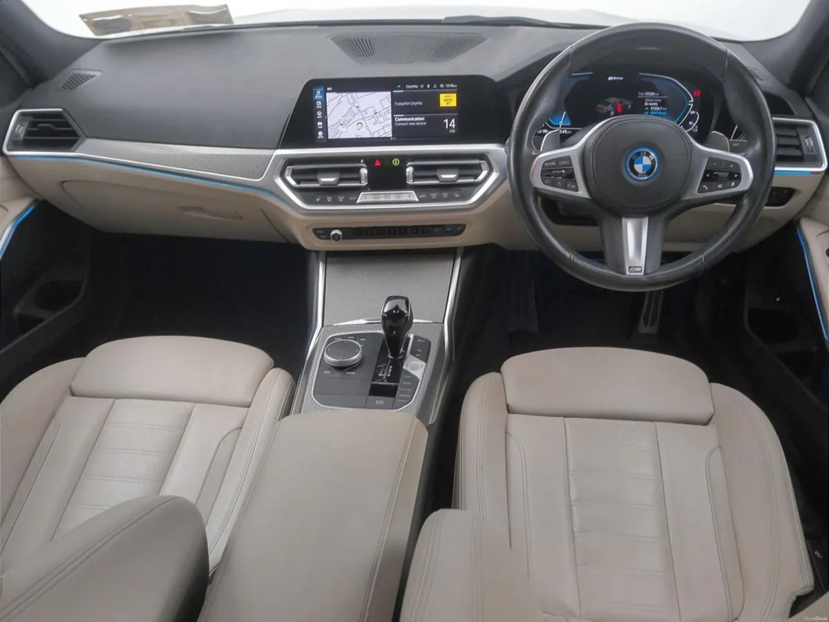 BMW 3-Series 330e M Sport Saloon - Image 4