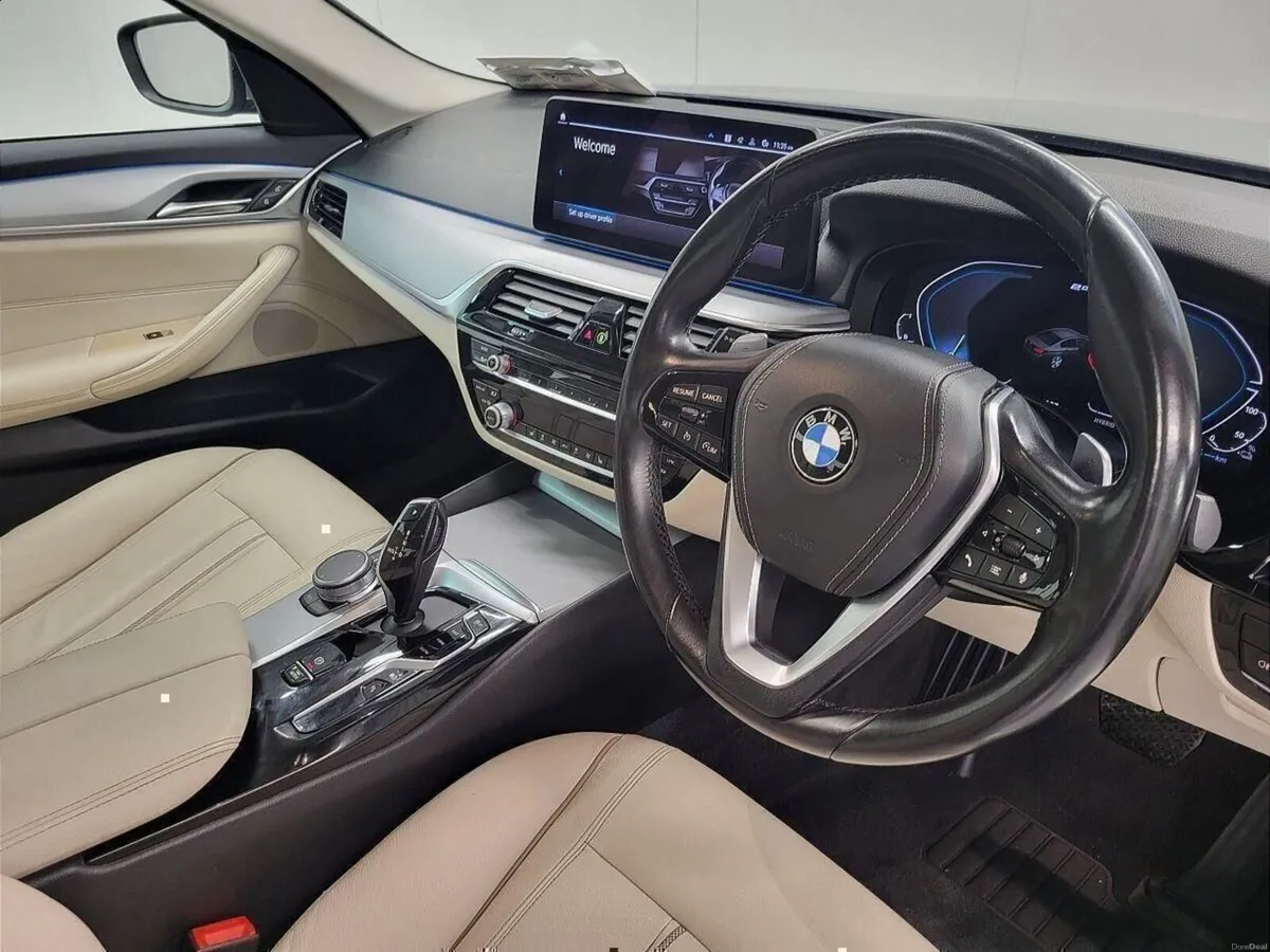 BMW 5-Series 530e SE Saloon - Image 6