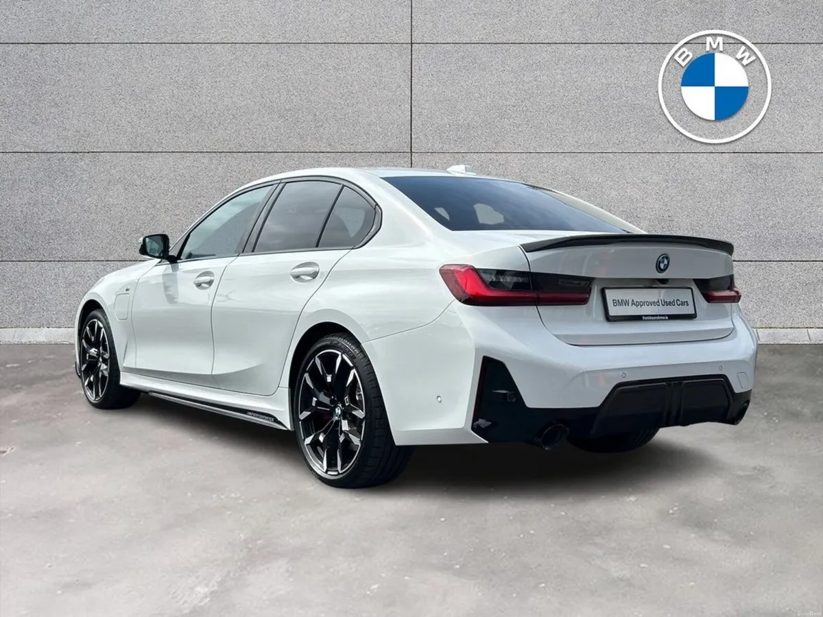 BMW 3-Series 330e M Sport Saloon - Image 2