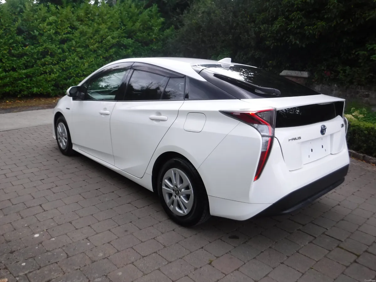 TOYOTA PRIUS 1.8 AUTO HYBRID ANDROID+CARPLAY - Image 4