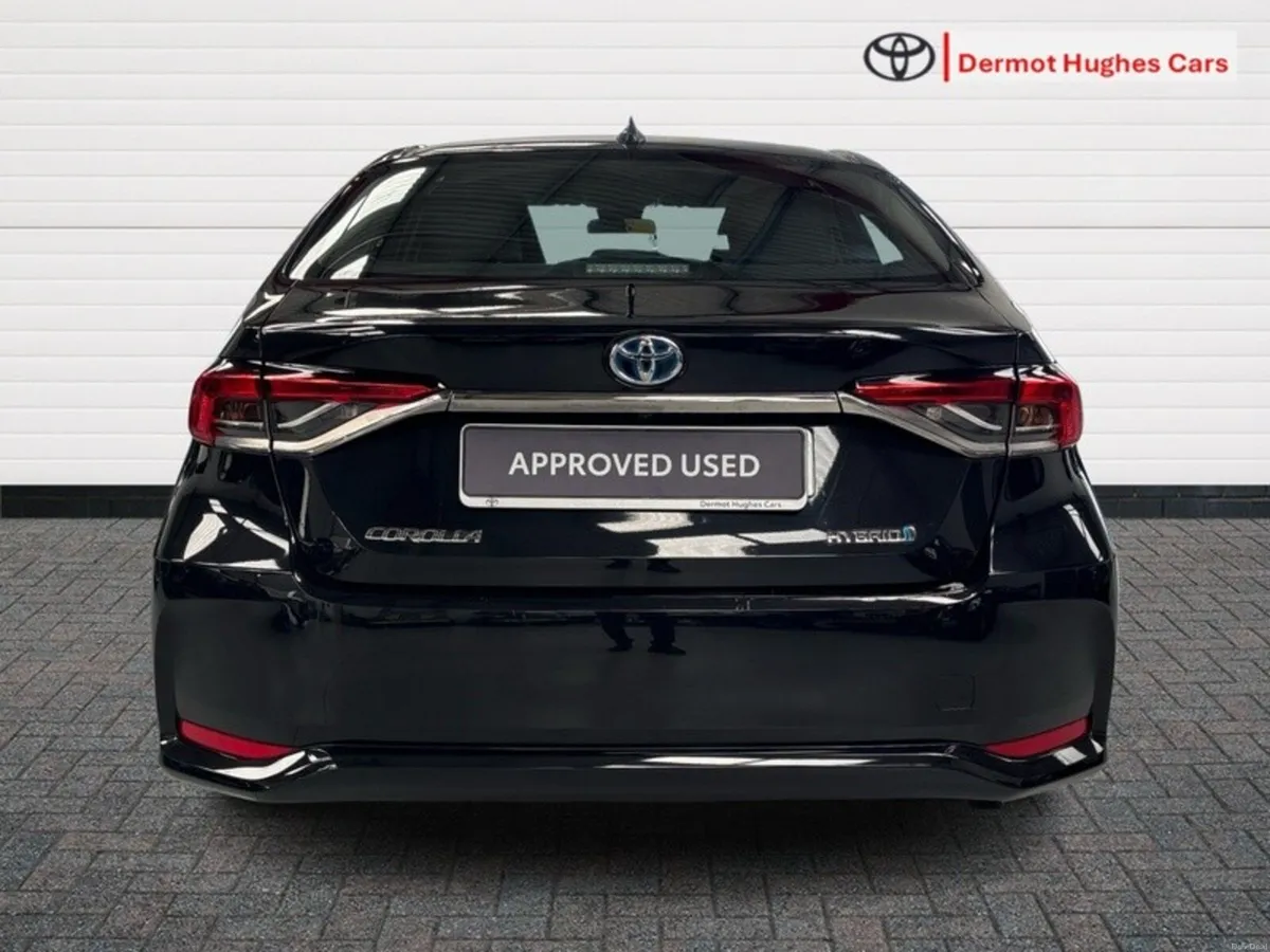 Toyota Corolla HYB LUNA SALOO HYBRID 4DR AUTO - Image 4