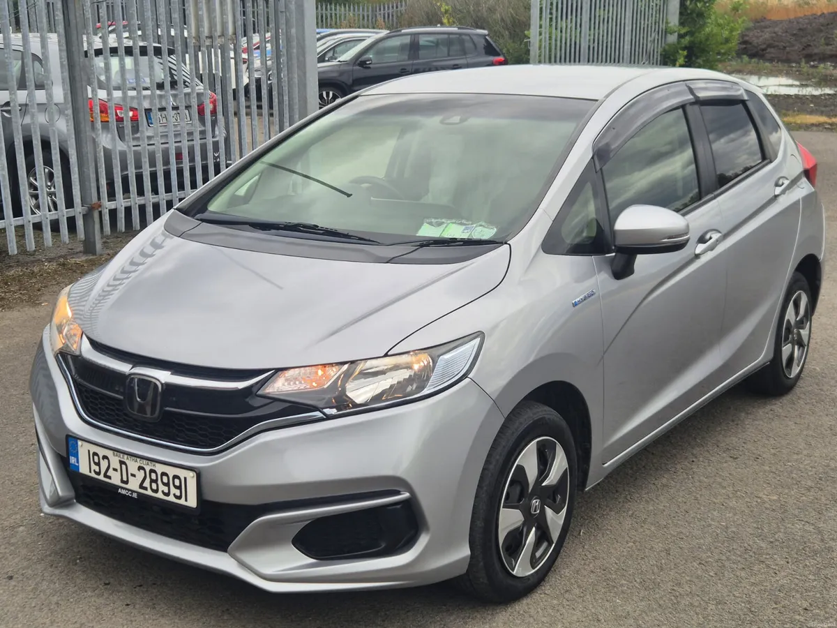 HONDA FIT 1.5 HYBRID AUTOMATIC €8,990 - Image 6