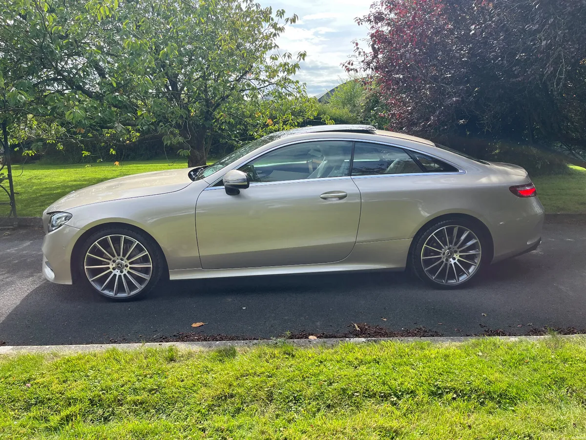 Mercedes-Benz E-Class 2018 E220d Coupe AMG - Image 3