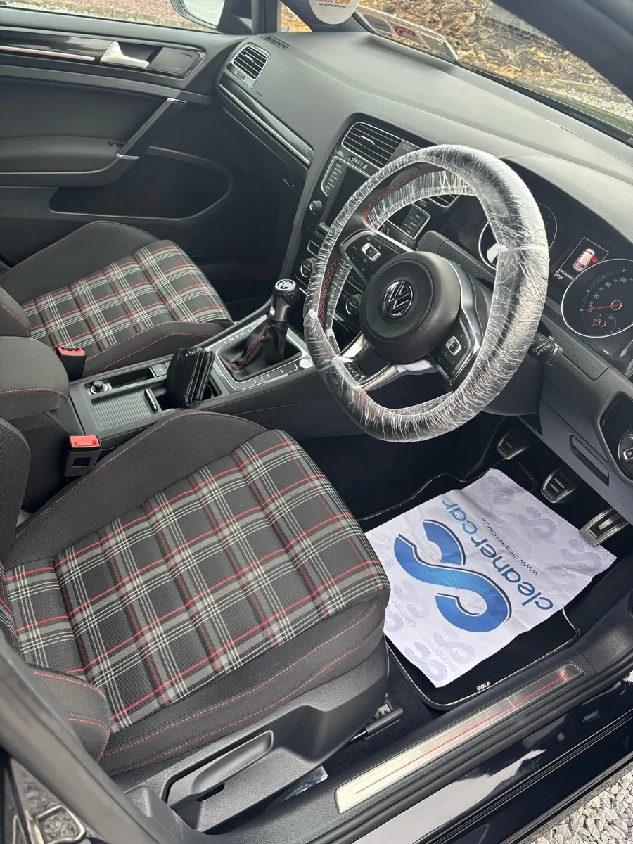 Golf GTI *MANUAL** (rare) - Image 3