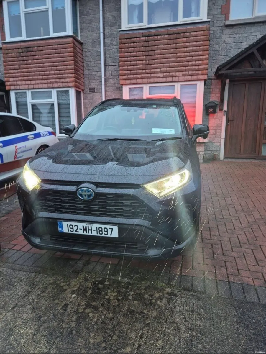TOYOTA RAV4 - Image 4