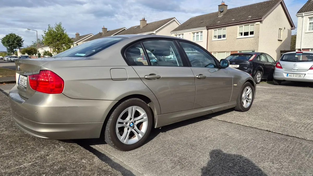BMW 318D SE - Image 4