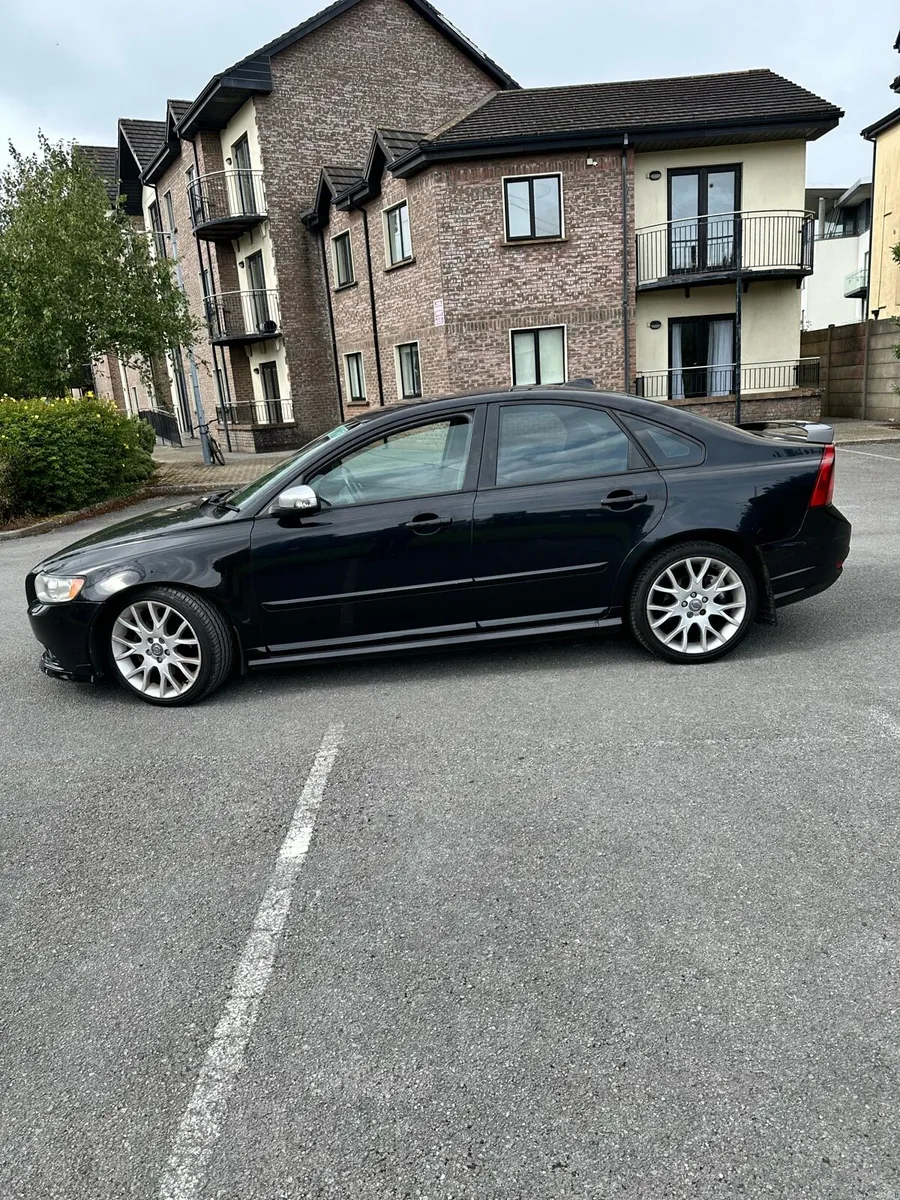 Volvo s40 sport R-design 2008 - Image 3