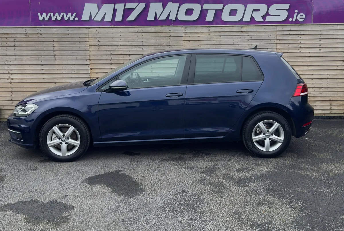 2017 VW Golf, 1.2TSI, DSG Auto - Image 4