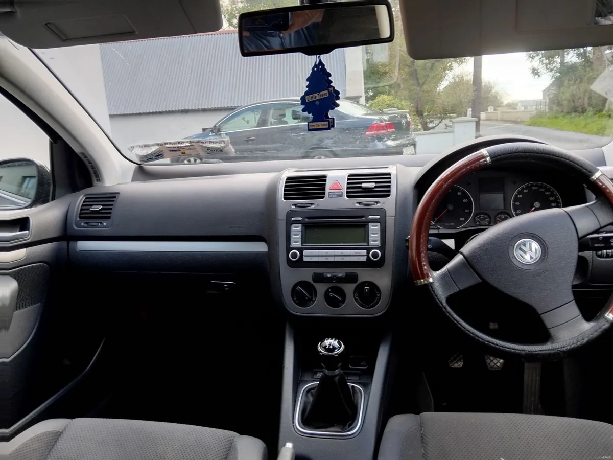 Volkswagen Golf 2007 - Image 2