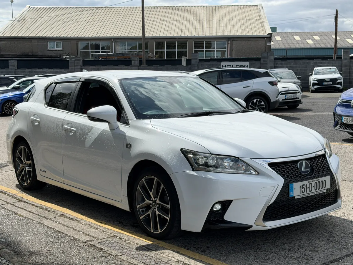 2015 LEXUS CT 200 h..F-SPORT - Image 6