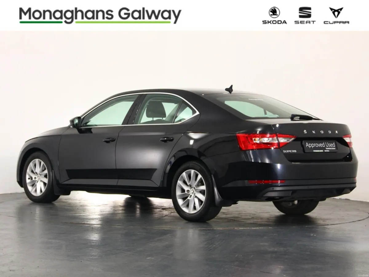 Skoda Superb AMBITION AUTO - Image 5