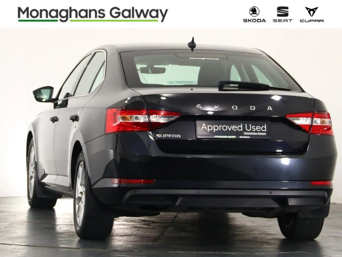 Skoda Superb AMBITION AUTO - Image 4