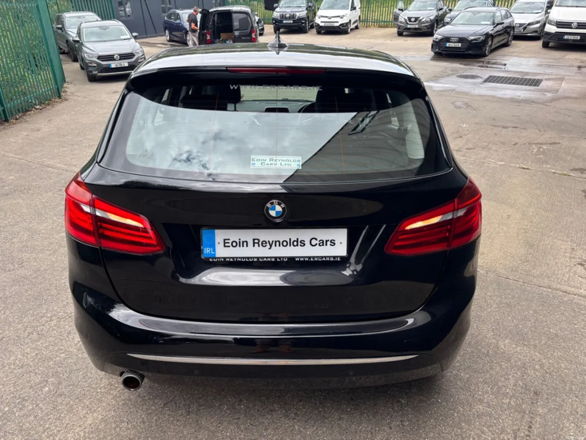BMW 2-Series D LUXURY ACTIVE 5DR LADY OWNER VERY G - Image 5