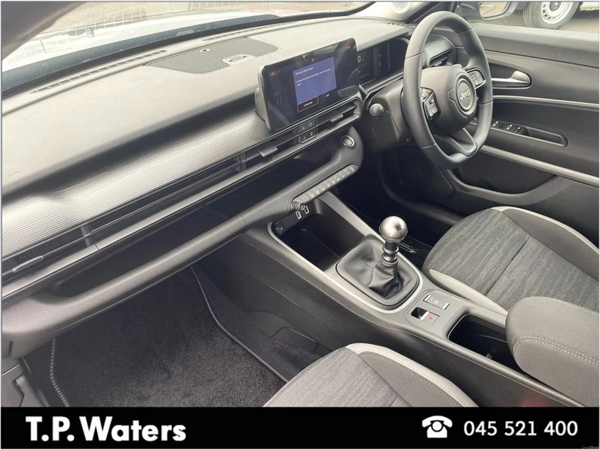 Jeep Avenger 1.2 LONGITUDE - 5 YEAR WARRANTY - Image 6
