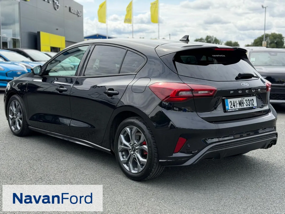 Ford Focus St-Line 1.0T 125Ps - Image 5