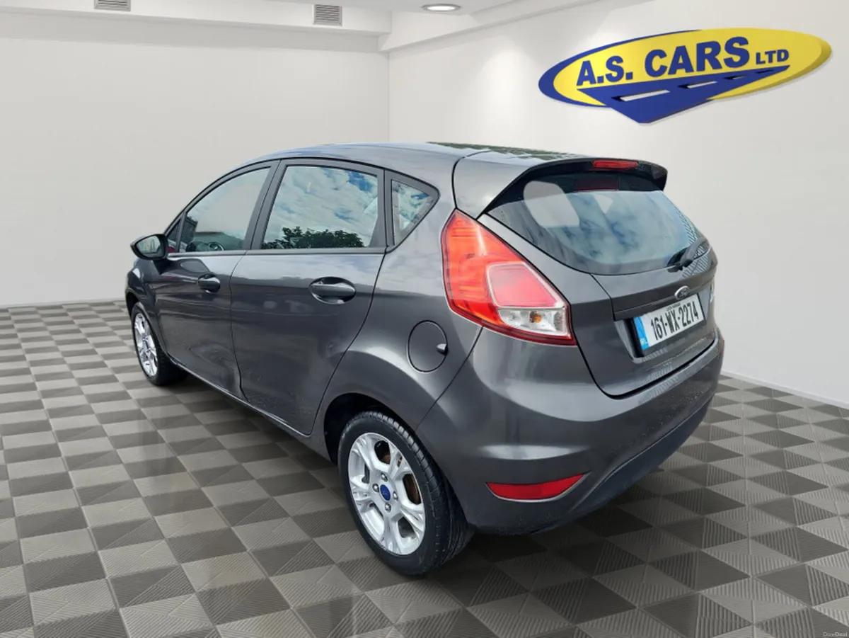 Ford Fiesta ZETEC 1.25 60PS M5 5DR MCA 4DR - Image 3