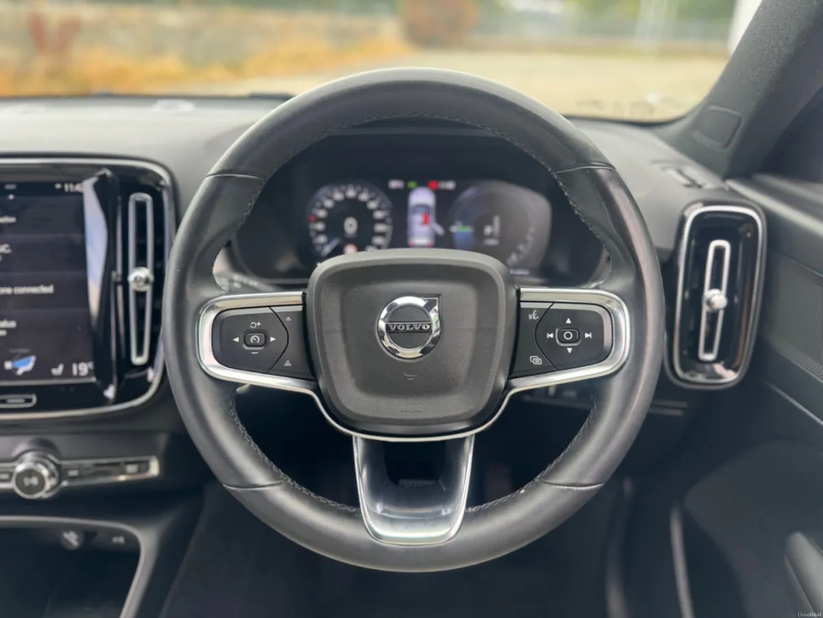Volvo XC40 + T4 RECHARGE AUTO PLUS - Image 6