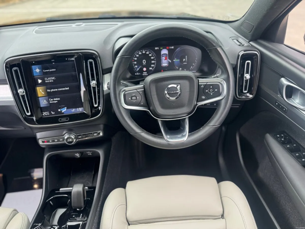 Volvo XC40 + T4 RECHARGE AUTO PLUS - Image 5