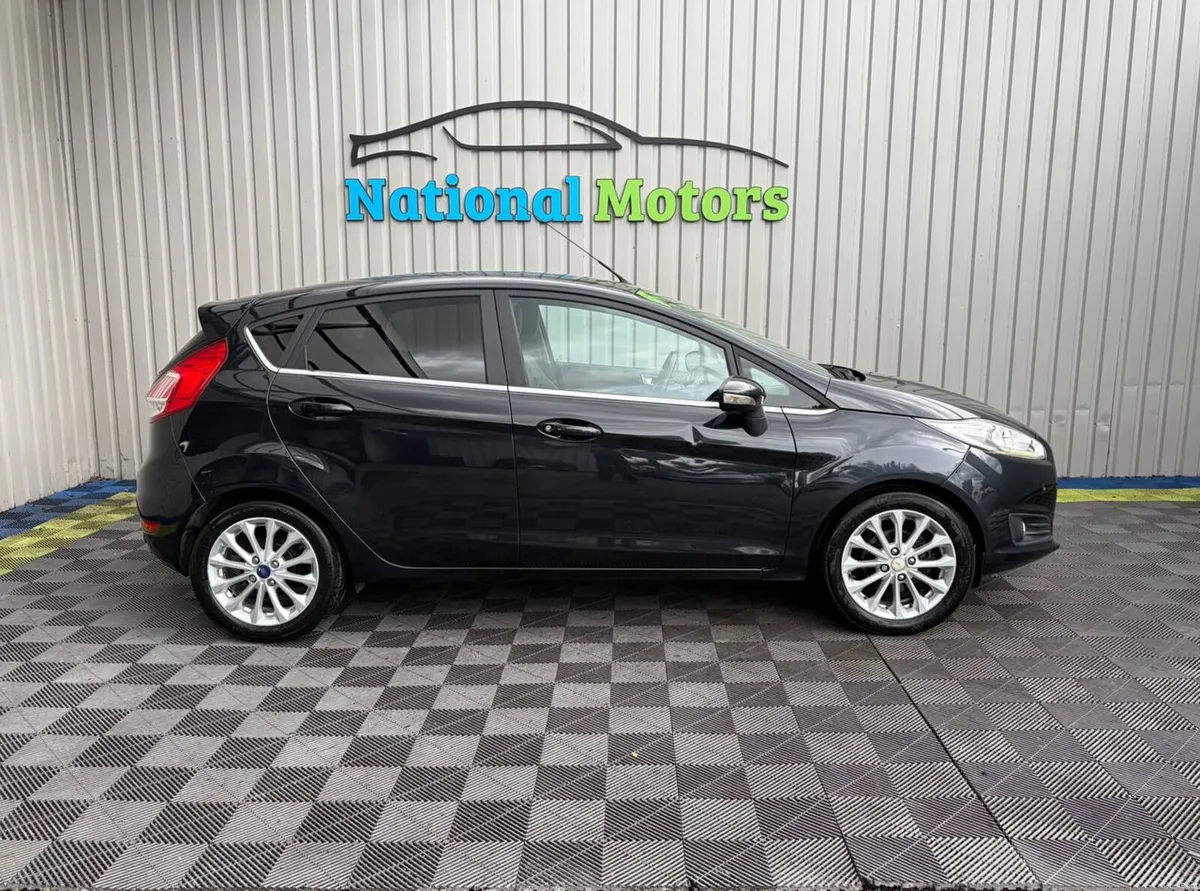 2015 Ford Fiesta Titanium 1.0 PETROL - Image 2