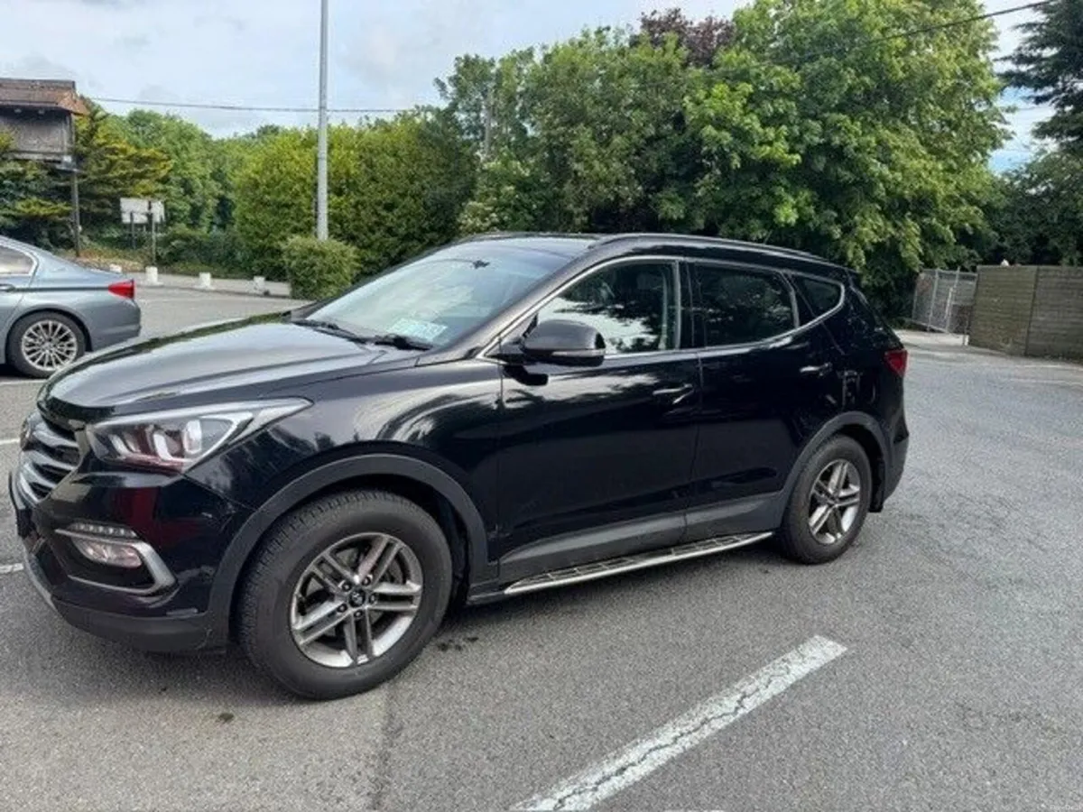 Hyundai Santa Fe 2016 - Image 3