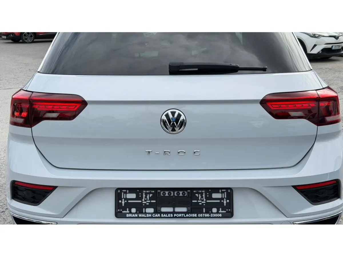 Volkswagen T-Roc R LINE - Image 6