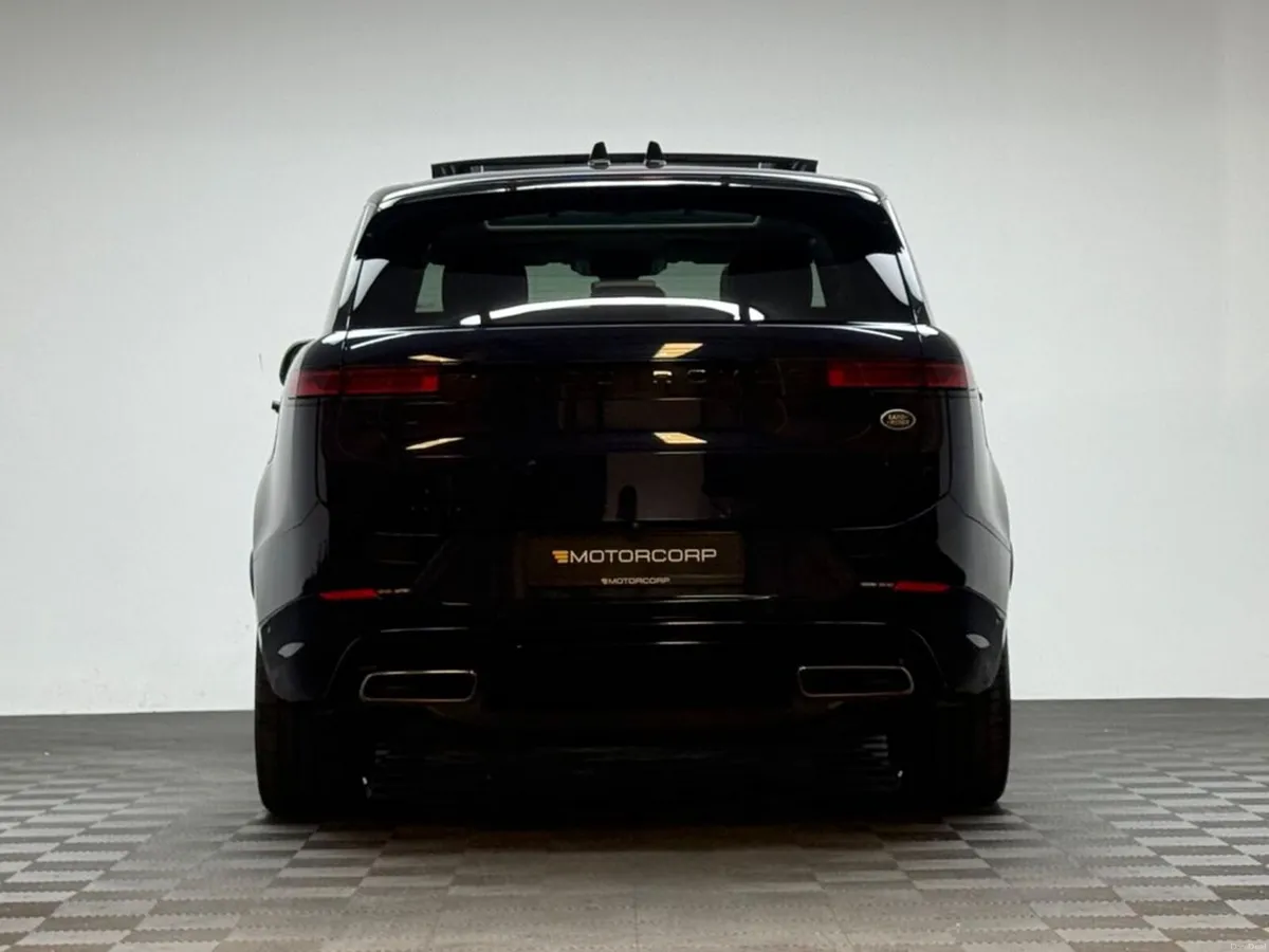 Land Rover Range Rover Sport DYNAMIC SE P440E 5 YR - Image 6