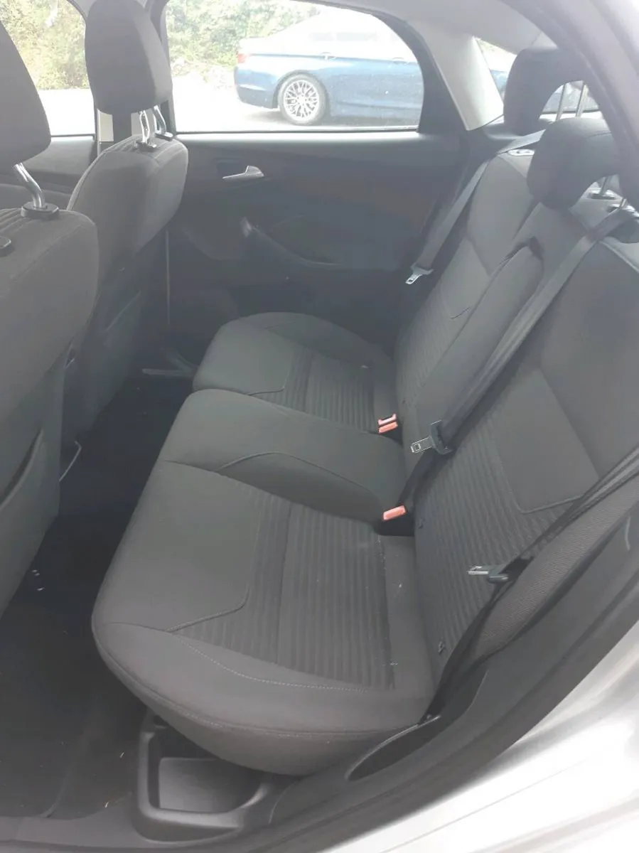 Ford focus - Image 6