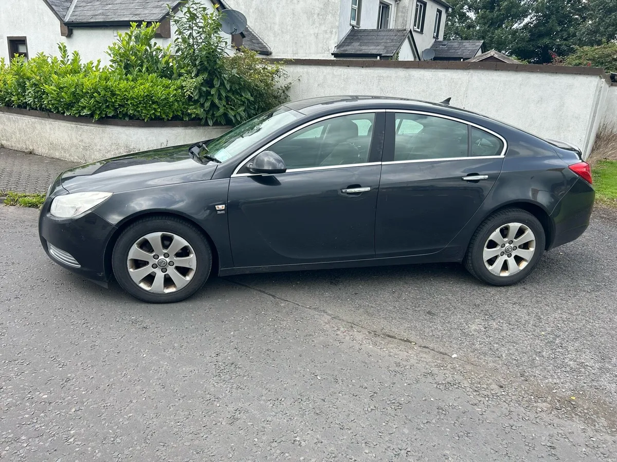 2012 Vauxhall insignia NCT expires January,2026 - Image 2