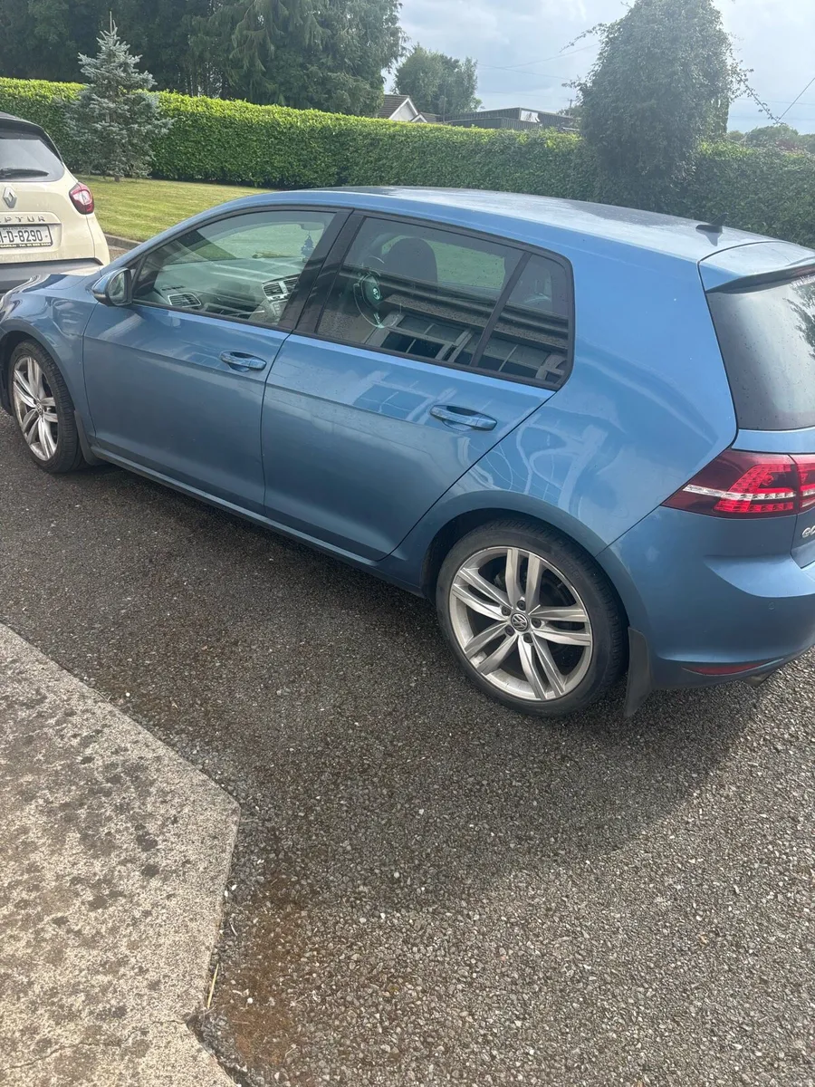 VOLKSWAGEN GOLF 1.6TDI HIGHLINE - Image 3