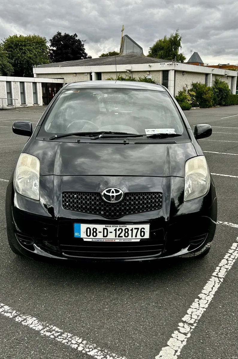 Toyota Yaris 2008 - Image 2
