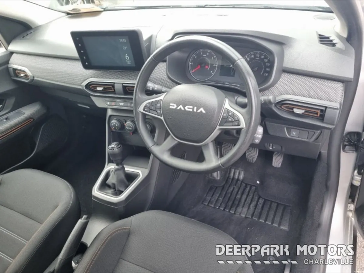 Dacia Sandero Stepway TCe 90 STEPWAY Expression - Image 5