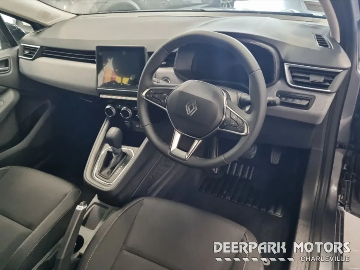 Renault Clio E-TECH Hybrid 145 Auto Evolution - Image 4