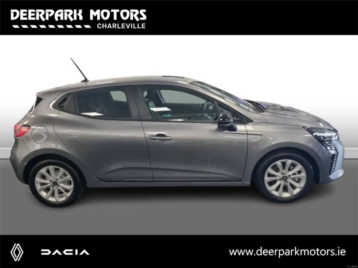 Renault Clio E-TECH Hybrid 145 Auto Evolution - Image 5