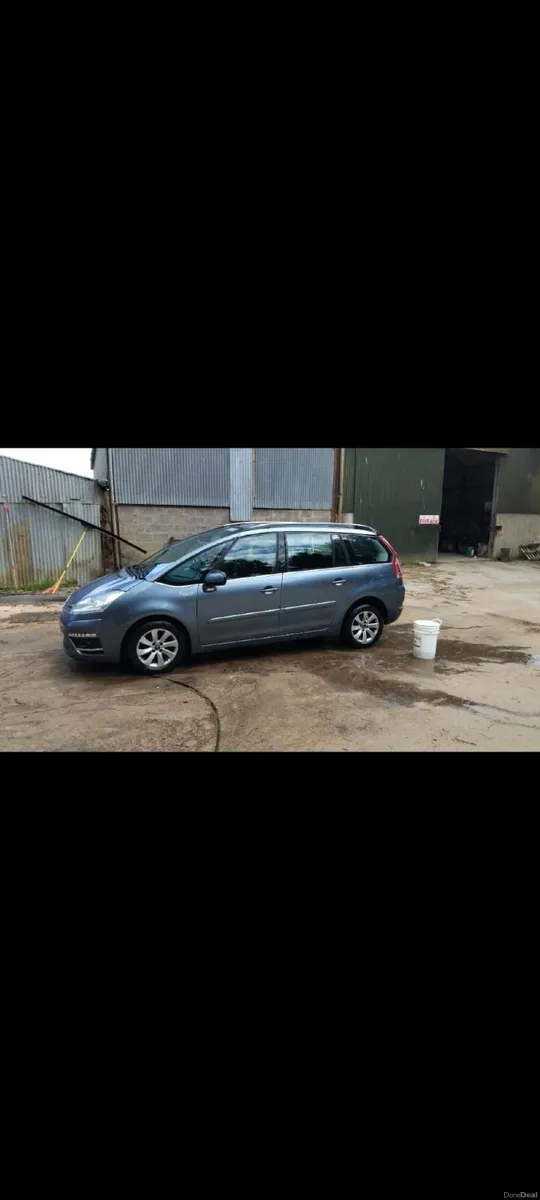 Citroen C4 Picasso 2011 - Image 1