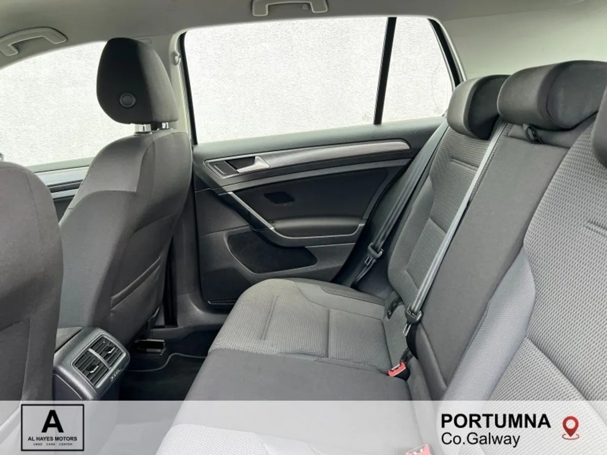 Volkswagen Golf 1.6 TDI 115HP Comfortline - Image 6