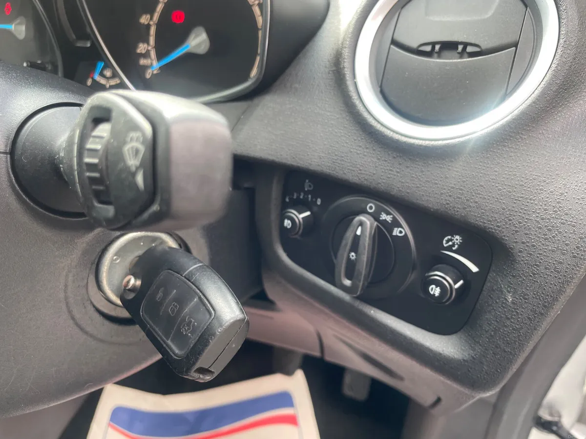 Ford Fiesta 2016, new Nct , cheap insurance - Image 6