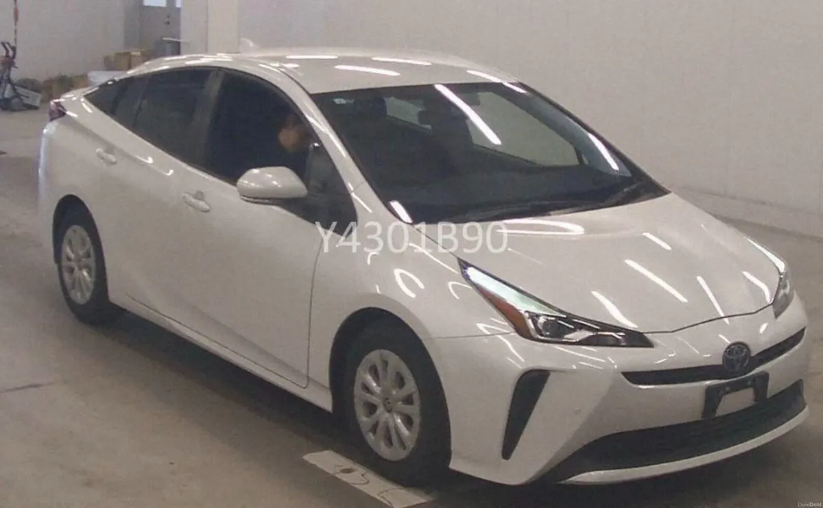 2022 Toyota Prius - Image 1