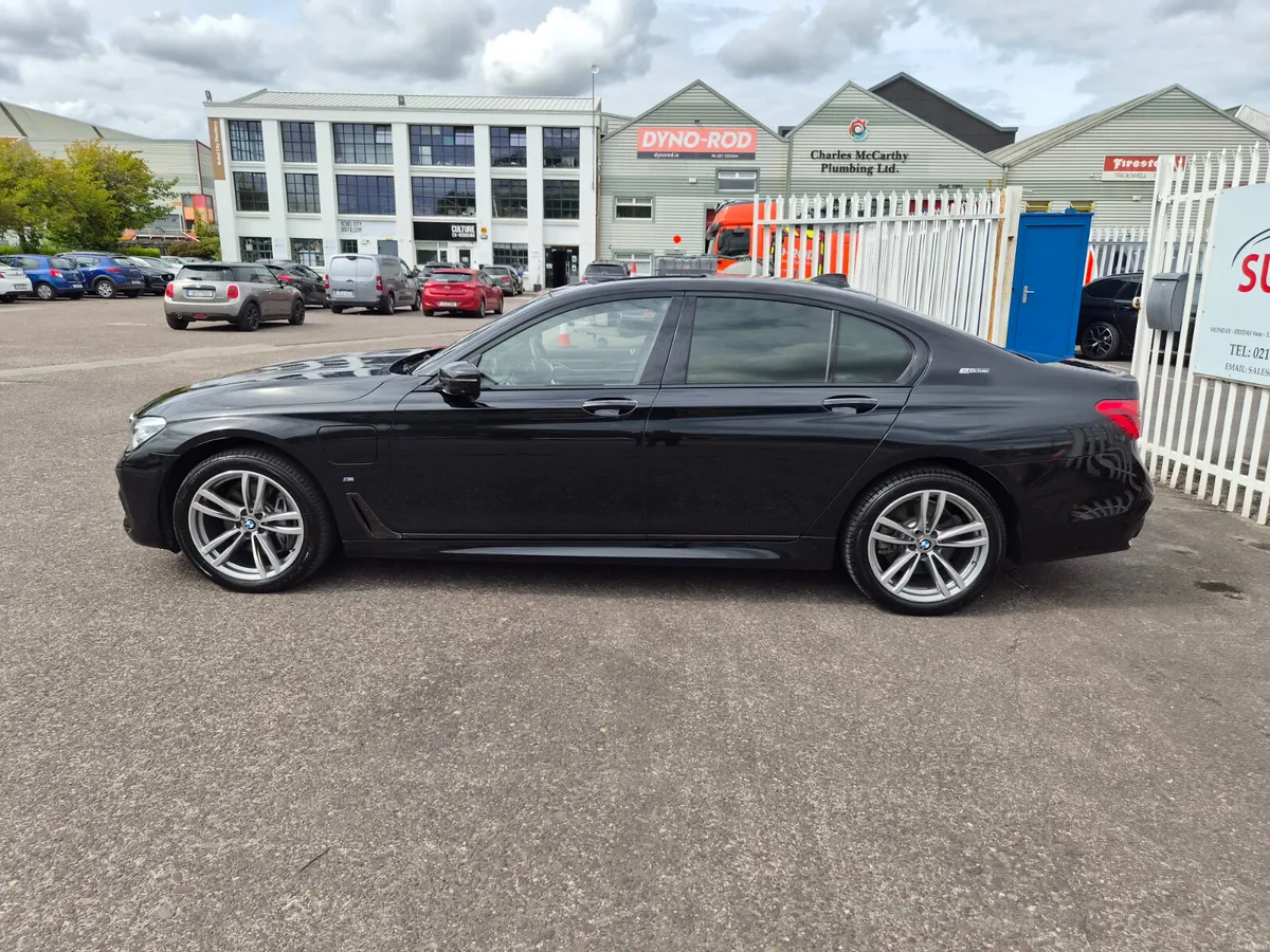 Bmw 7 Series 740E M-Sport Automatic ( High Spec ) - Image 4
