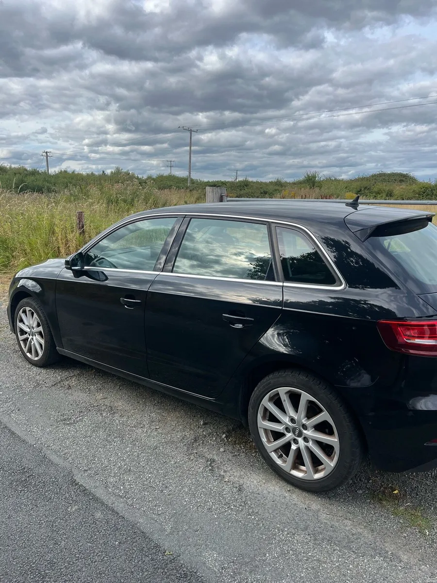 Audi A3 1.6 TDI Automatic - Image 5