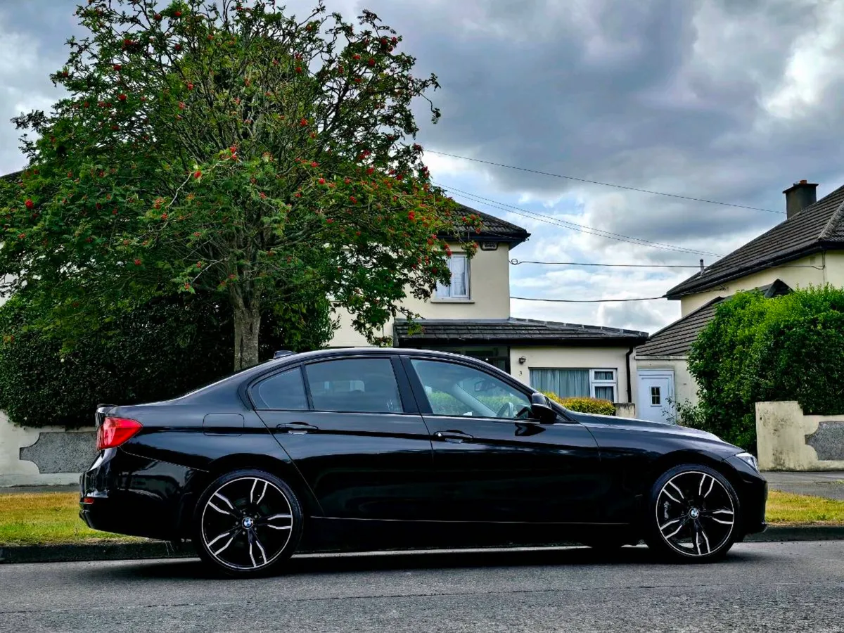 BMW 320D N.C.T 6-27 - Image 3