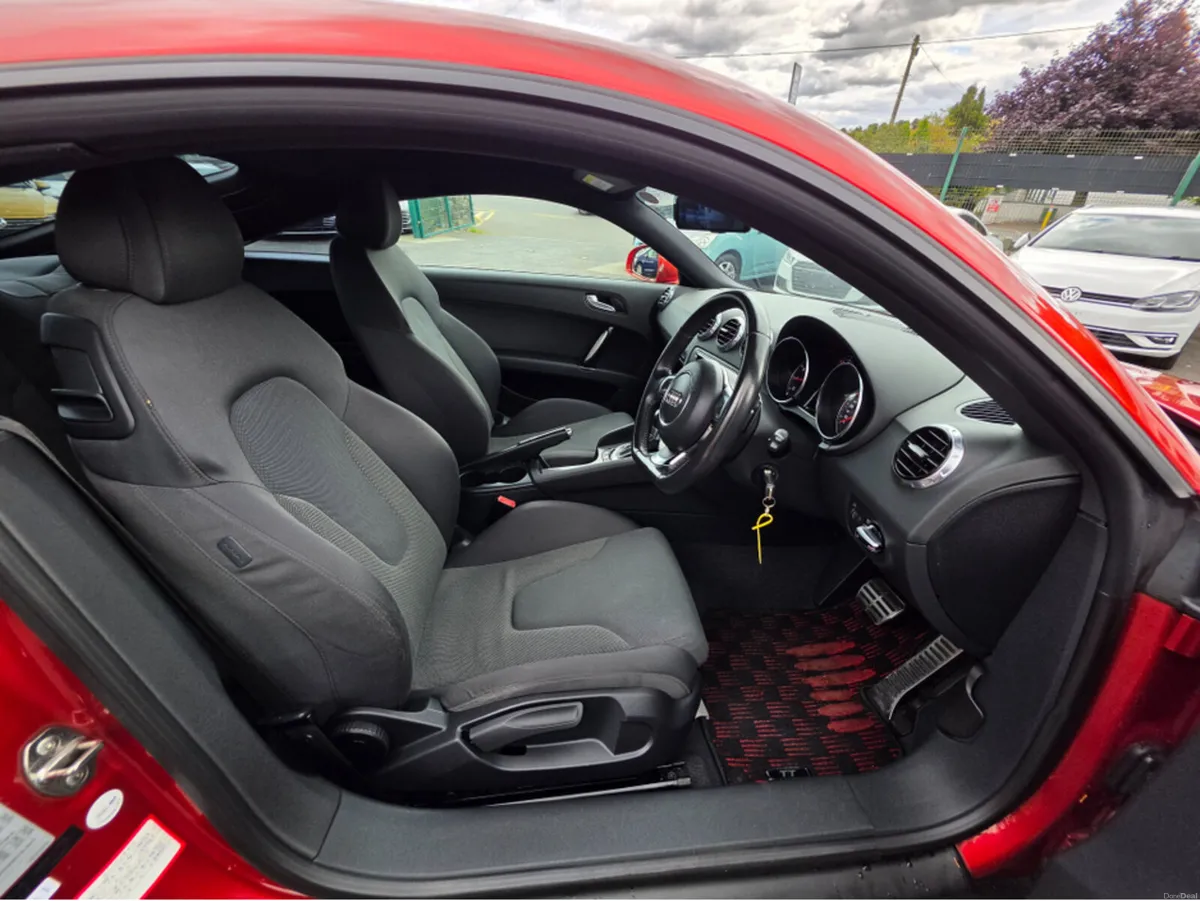 Audi TT 1.8 TFSI AUTOMATIC - REVERSING CAMERA - PA - Image 5