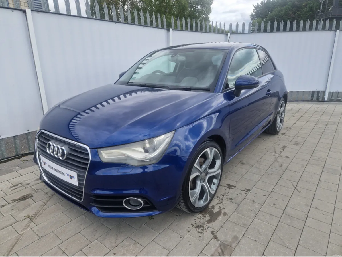Audi A1 1.4 PETROL AUTO - Image 4